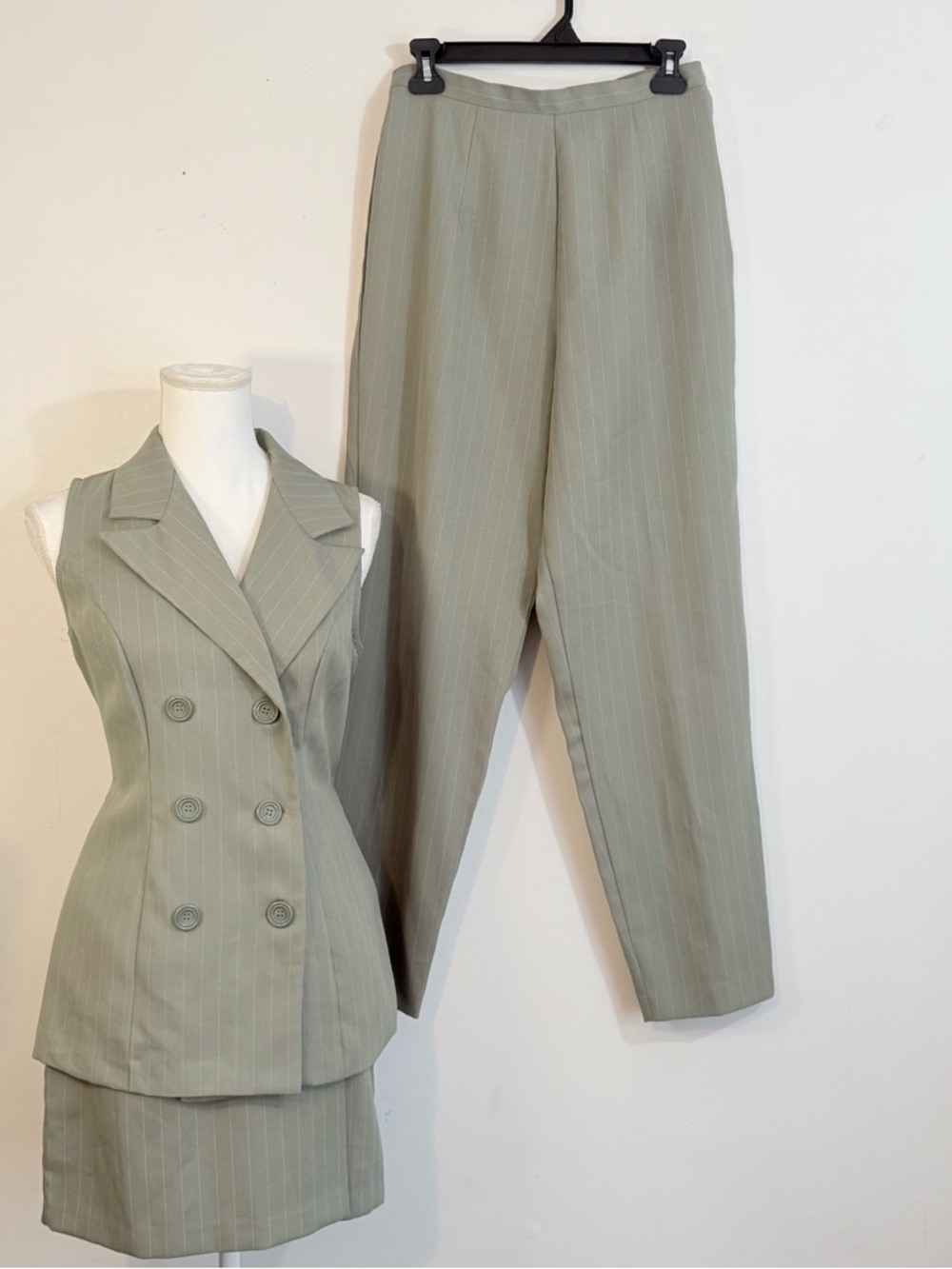 Vintage Especially Yours 3 Piece Suit Set Pinstripe Vest Pants Skirt Size 9/10